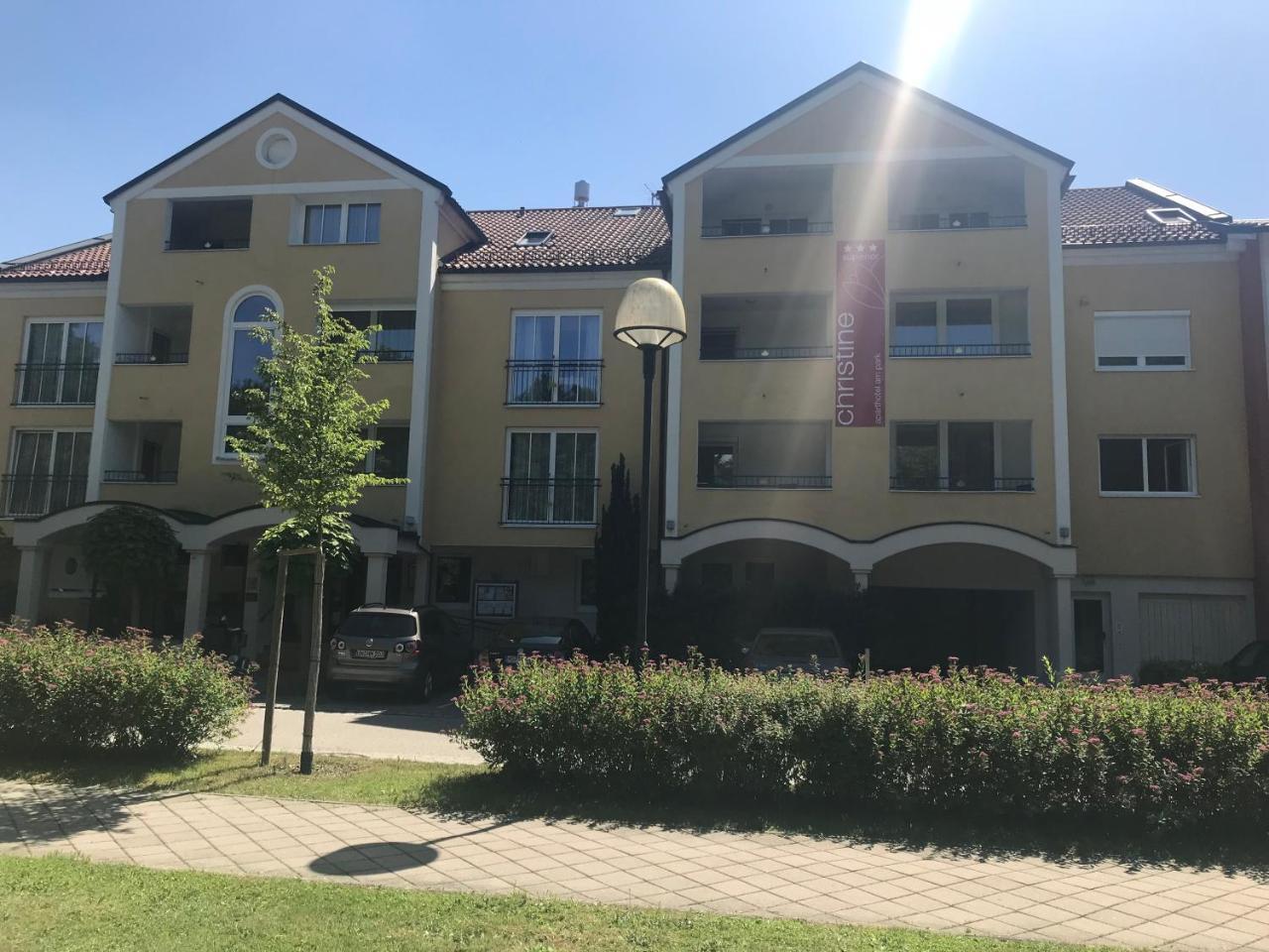 Aparthotel Christine Bad Fussing Exterior photo